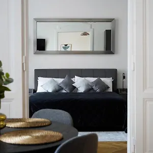 Dusni Superior Apartment Prag